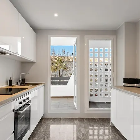 With Terrace And Pool By Costarentals - Ref M16 Apartment Estepona